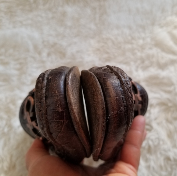 PRICE DROP TODAY ONLY Salvatore Ferragamo Brown Croc Loafers, 8.5AAA - Picture 6 of 12